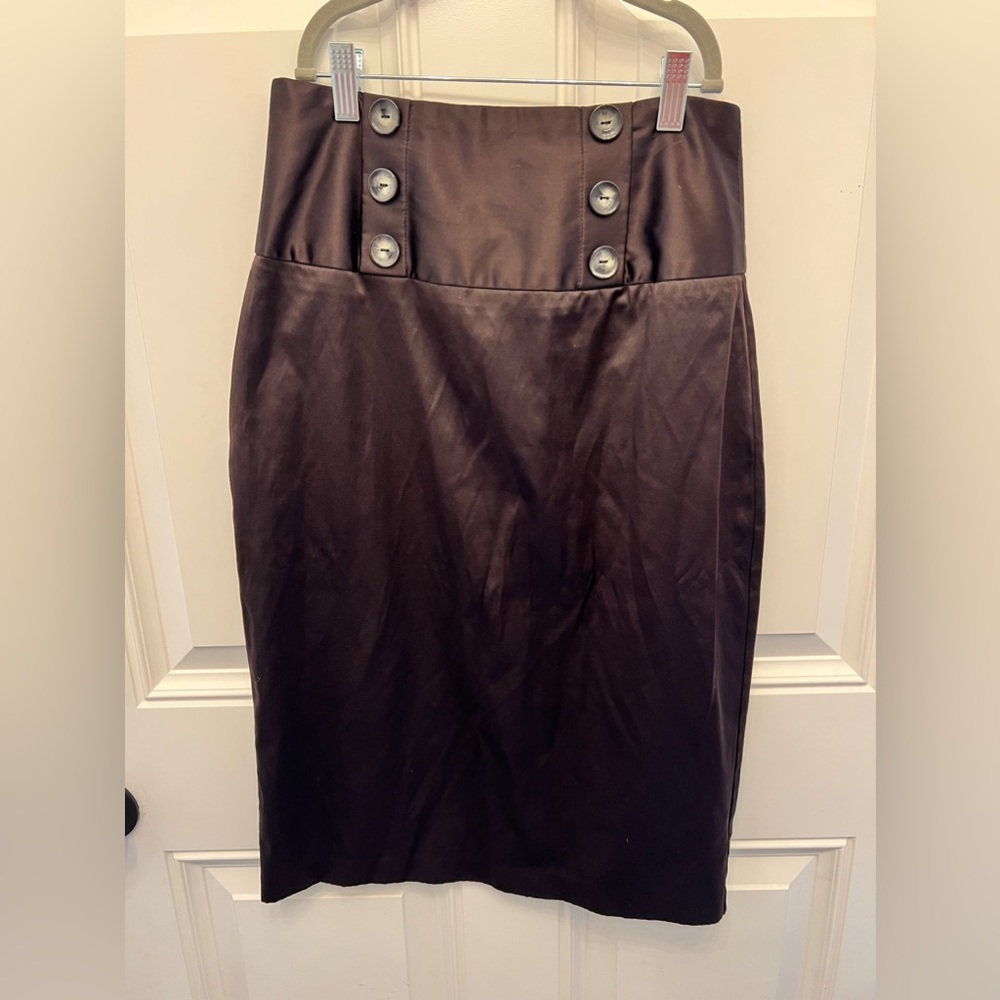 iz byer California brown silk spandex pencil skirt with buttons womens size 9